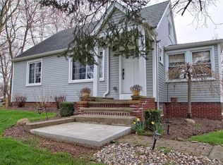 7488 Som Center Rd, Solon, OH 44139