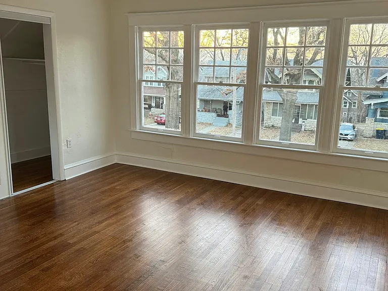 4119 S Benton Ave — Photo 72