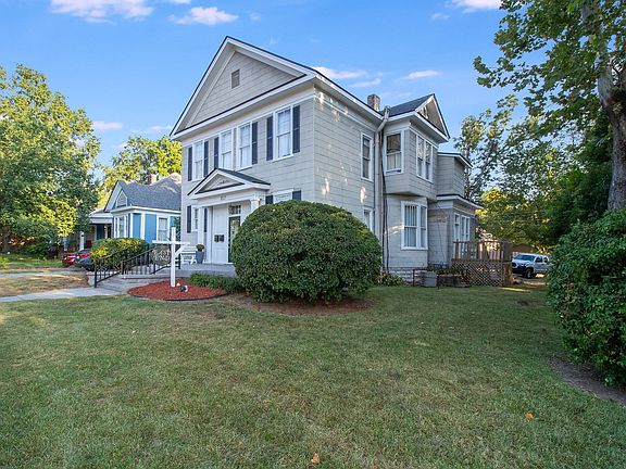 5th image of 1027 Boulevard St