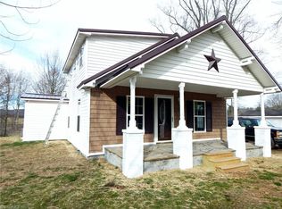 2372 Thurmond Rd, Thurmond, NC 28683