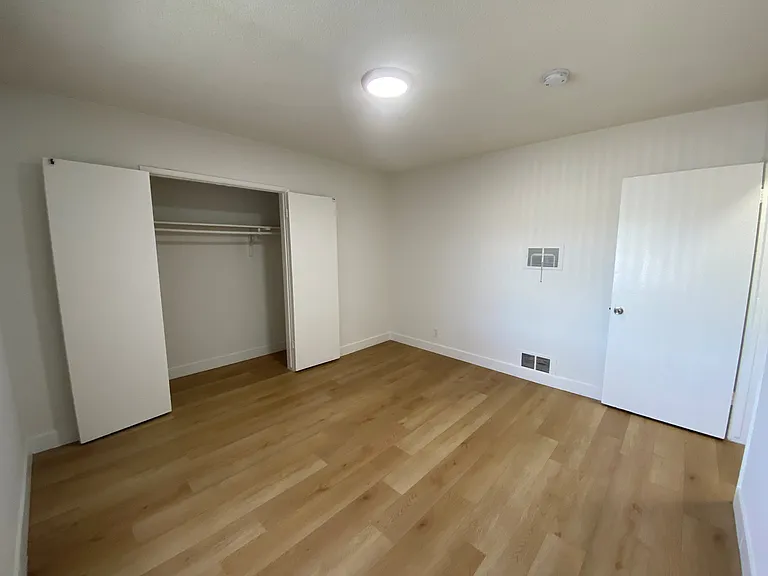 4423 Santa Rosalia Dr. — Photo 21