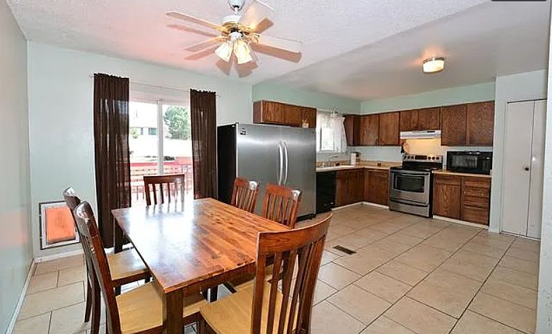 2nd image of 4915 Garden Ranch Dr