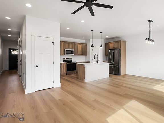 2nd image of 100 Bow Perch Ln #B