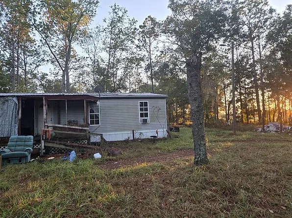 3899 NW 30th Ave, Bell, FL 32619