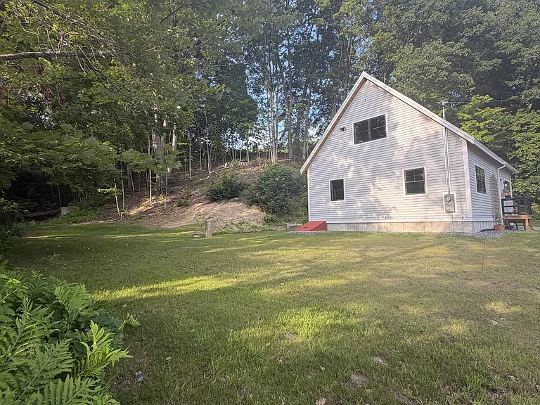188 Wall St — Photo 4