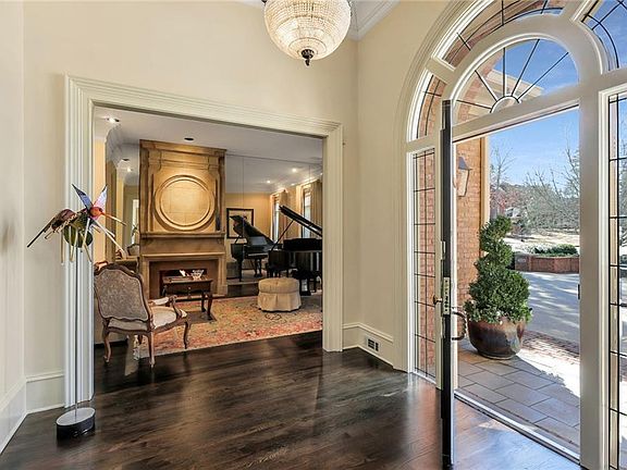 2nd image of 3930 Merriweather Woods