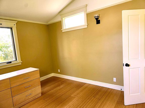 5th image of 1416 Harmon St APT B