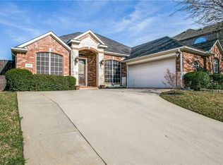 2321 Bay Lakes Ct, Arlington, TX 76016