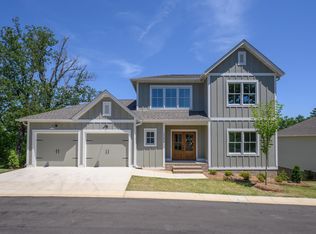 1584 Forest Ridge Rd, Birmingham, AL 35226