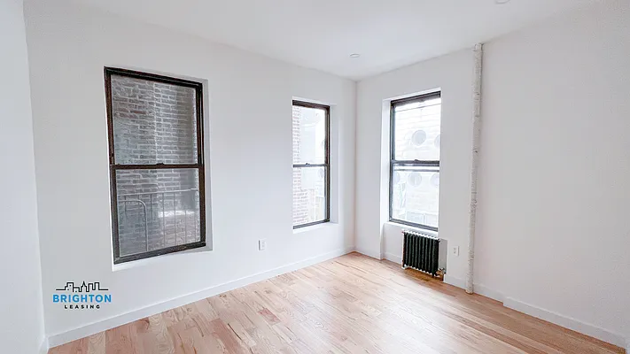 Rented by Brighton Management | media 7