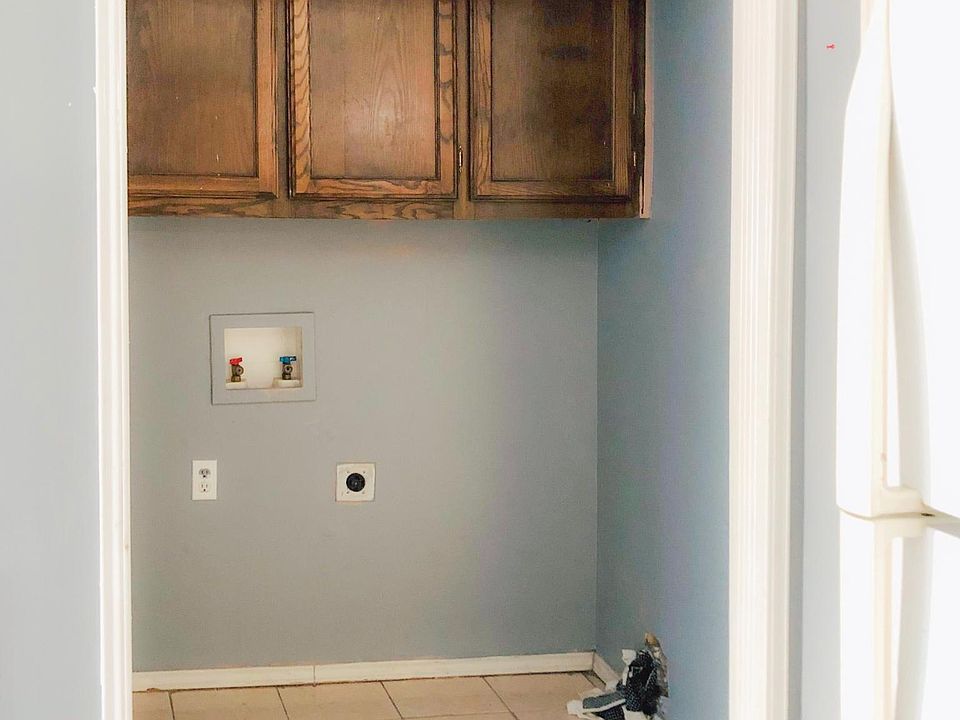 2nd image of 511 S 11th St #2