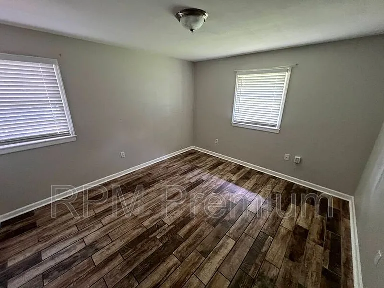 3337 Coolidge St — Photo 22