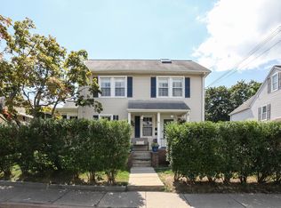 45 Scofield Ave, Stamford, CT 06906