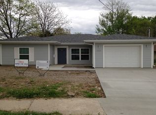 1004 N 7th St, Columbia, MO 65201