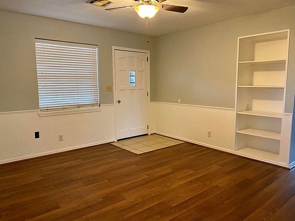 5th image of 610 Lisa Ln