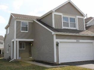 1423 Exeter Ln, South Elgin, IL 60177