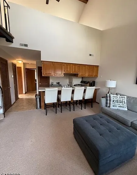 2 Stowe Ct #8 — Photo 2