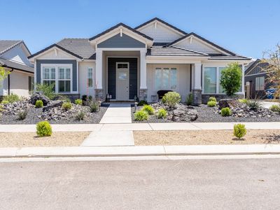 587 W Fire Sky Dr, Saint George, UT, 84790