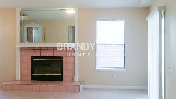 6933 Huntington Woods Cir W — Photo 4