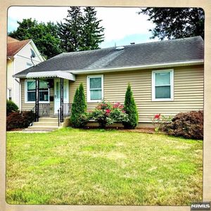 13 Jersey Ave, Mahwah, NJ, 07430