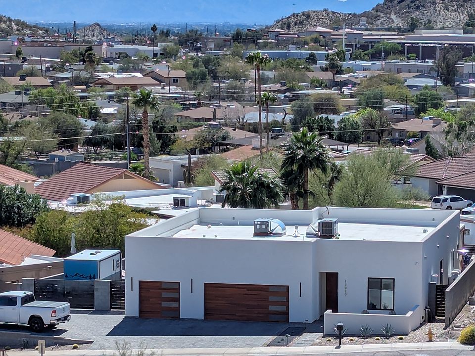 Modern Spanish style home RIGHT next to the Phoenix Mountain Preserve!