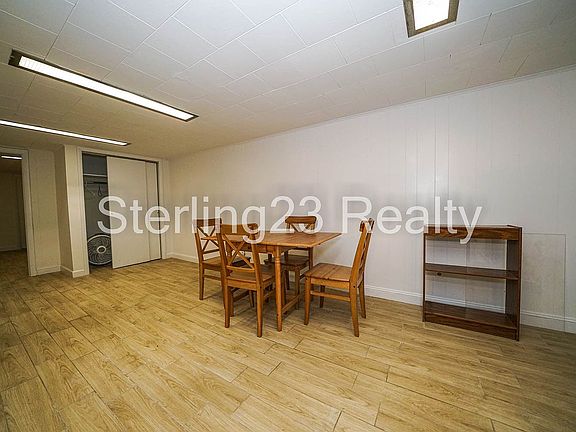 3rd image of 2218 23rd St #1