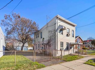 206 Centre Ave, Secaucus, NJ 07094