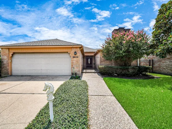6523 Oakland Hills Dr, Houston, TX 77069