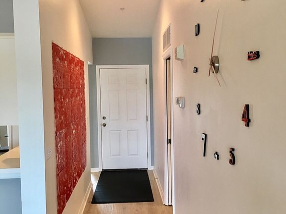 4th image of 26961 Clarkston Dr Unit 9203
