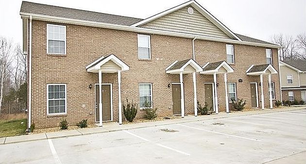 1st image of 693 Oliver Loop APT C