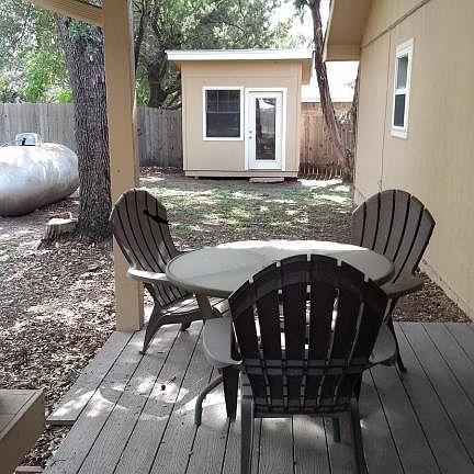 2nd image of 3105 Vista Ln #A