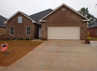 622 Post Oak Way, Warner Robins, GA 31088