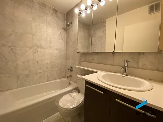 Rented by FirstService Realty (legacy) | media 13