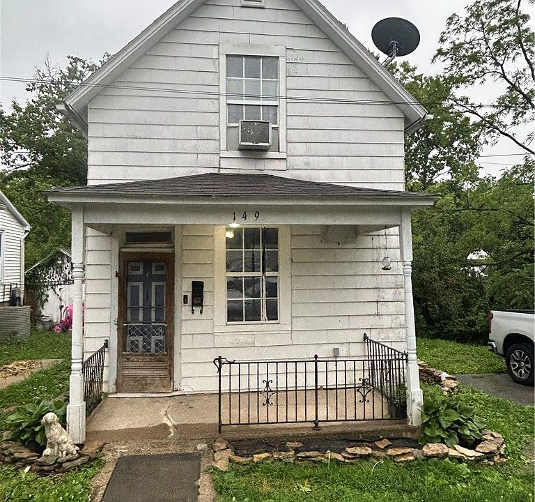 1st image of 149 W Pleasant St
