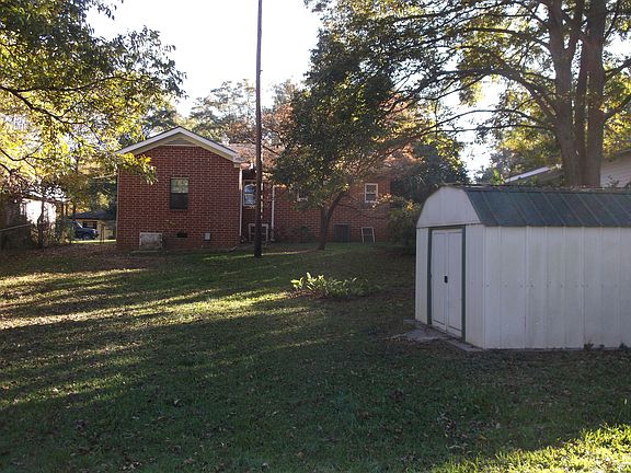 2nd image of 109 Sherwood Dr