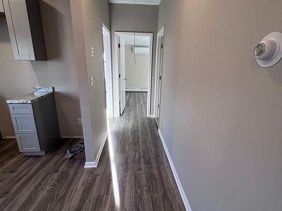 4th image of 441 Manville Rd APT 4