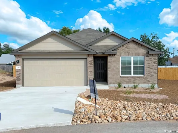 142 Double L Drive, Comfort, TX 78013