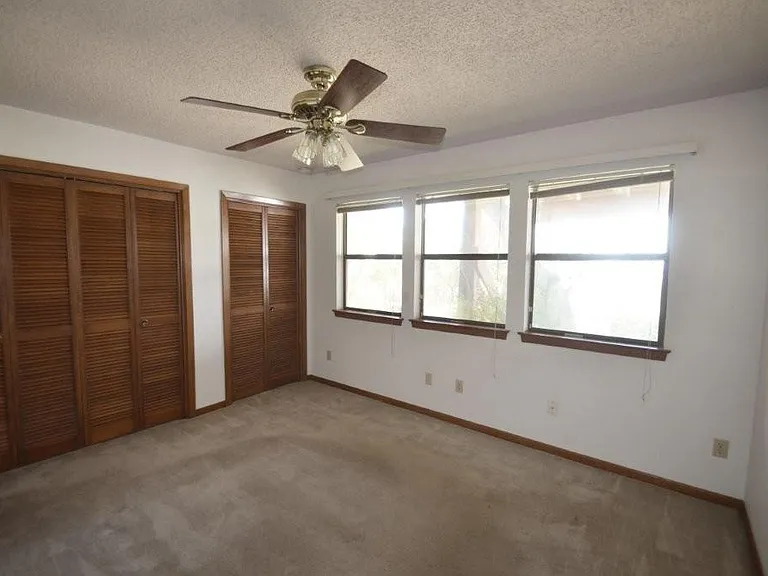4603 Twin Valley Cir — Photo 23