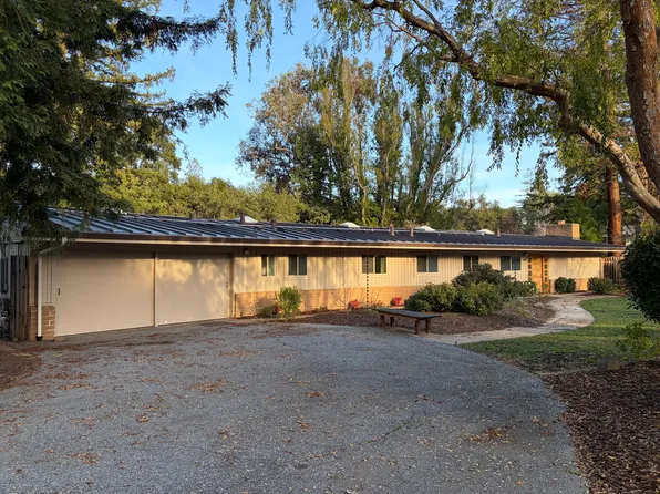 840 Miranda Green St, Palo Alto, CA 94306