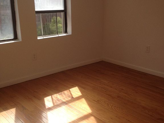 2nd image of 341 W 45th St APT 512