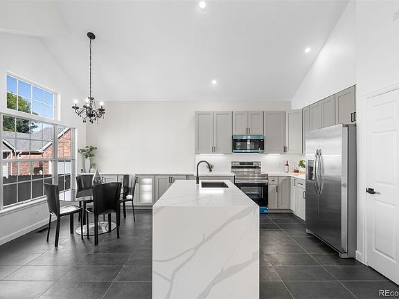 4th image of 2215 S Kenton Street