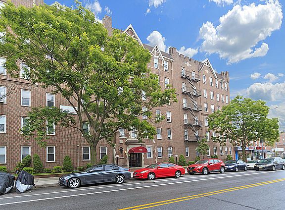 2nd image of 9031 Fort Hamilton Pkwy APT 1A