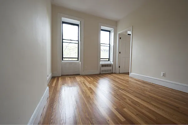 Rented by Stribling | media 39