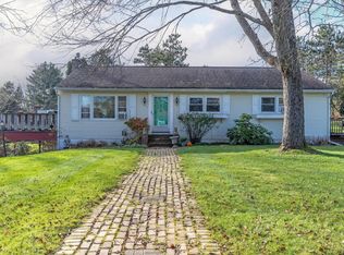 9 Mountain View Rd, Jericho, VT 05465