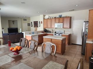 3920 Bluff St, Perris, CA 92571
