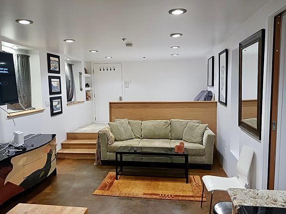 5th image of 1345 McAllister St #S
