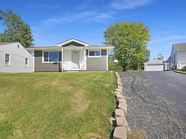 1306 S 4th St, Boonville, IN 47601