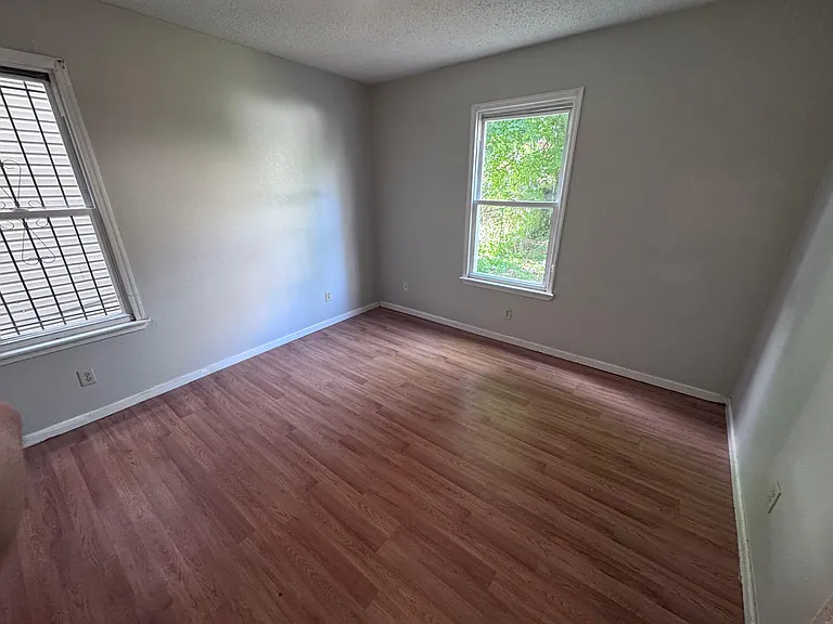 457 Hawthorne Ave #G2 — Photo 5