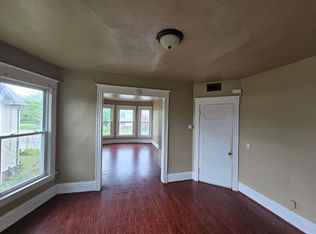 1031 Washington Ave, Racine, WI 53403