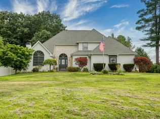1 Cody Ln, Southwick, MA 01077